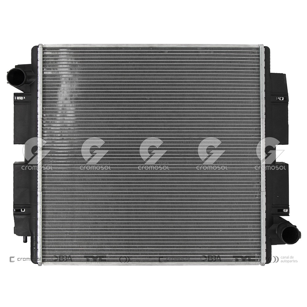 Radiador para Mercedes Benz O 500 04-16